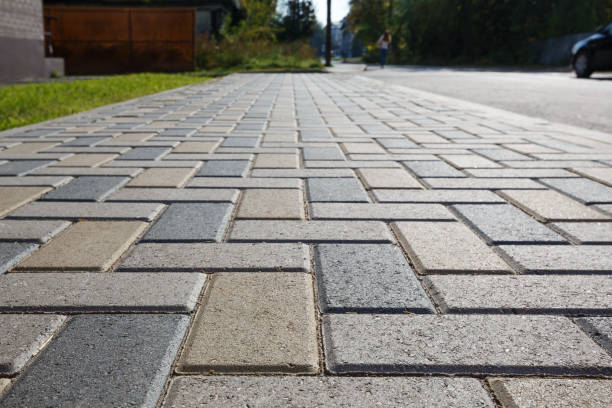 Best Driveway Resurfacing Pavers  in Frankfort, MI