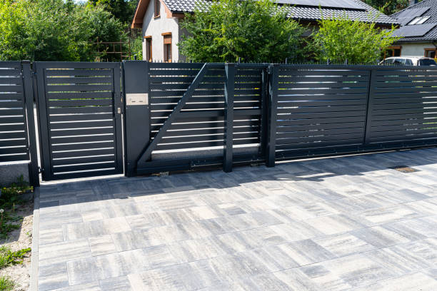 Best Decorative Driveway Pavers  in Frankfort, MI